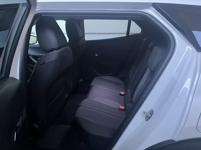 Peugeot 2008 BlueHDi 130 S&S EAT8 Allure Pack (14)