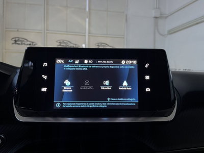 Peugeot 2008 BlueHDi 130 S&S EAT8 Allure Pack (9)
