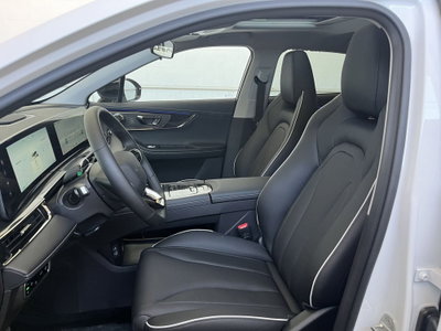 Omoda Omoda 5 EV 60,9 kWh Premium (10)