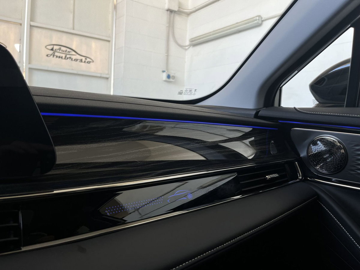 Omoda Omoda 5 EV 60,9 kWh Premium (17)
