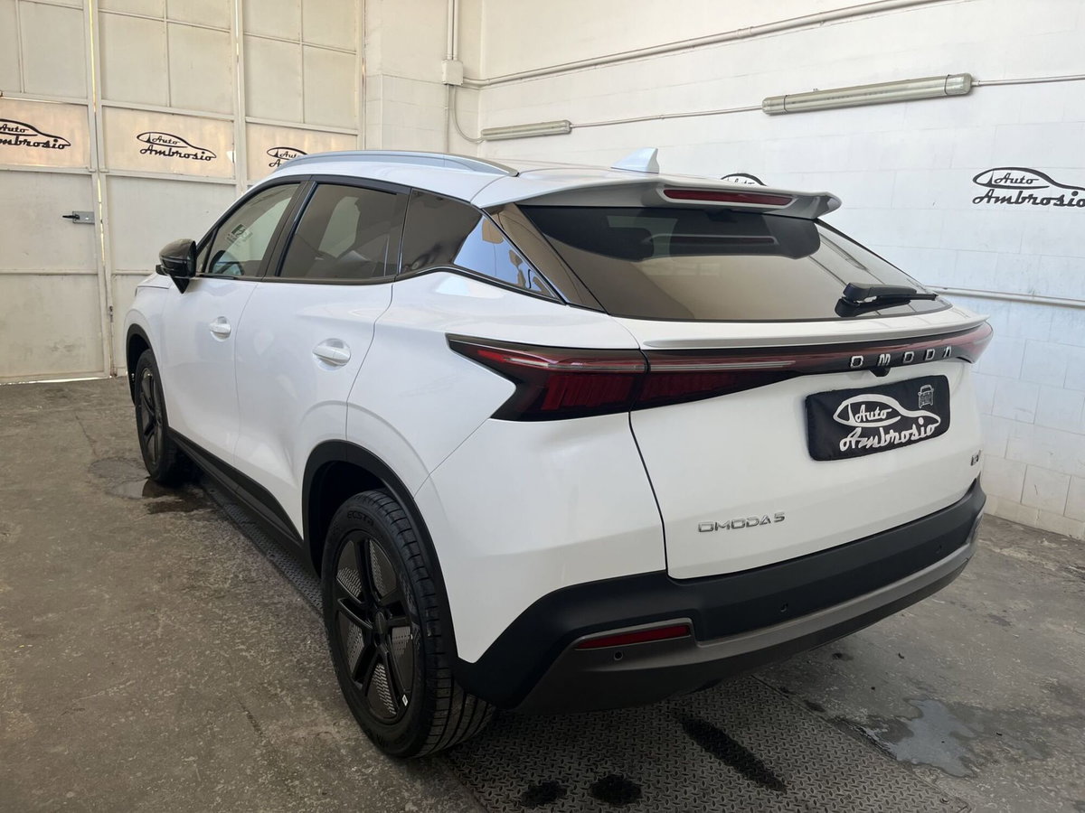 Omoda Omoda 5 EV 60,9 kWh Premium (4)