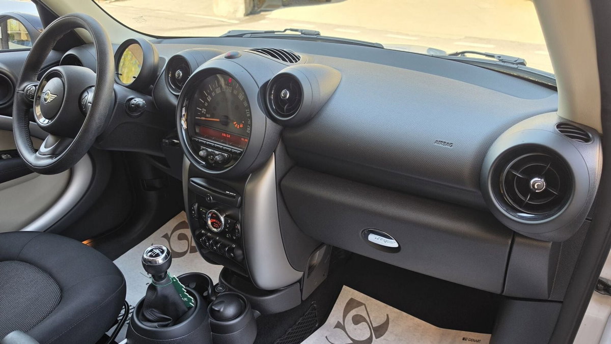 MINI Mini Countryman 1.6 Cooper Countryman (13)