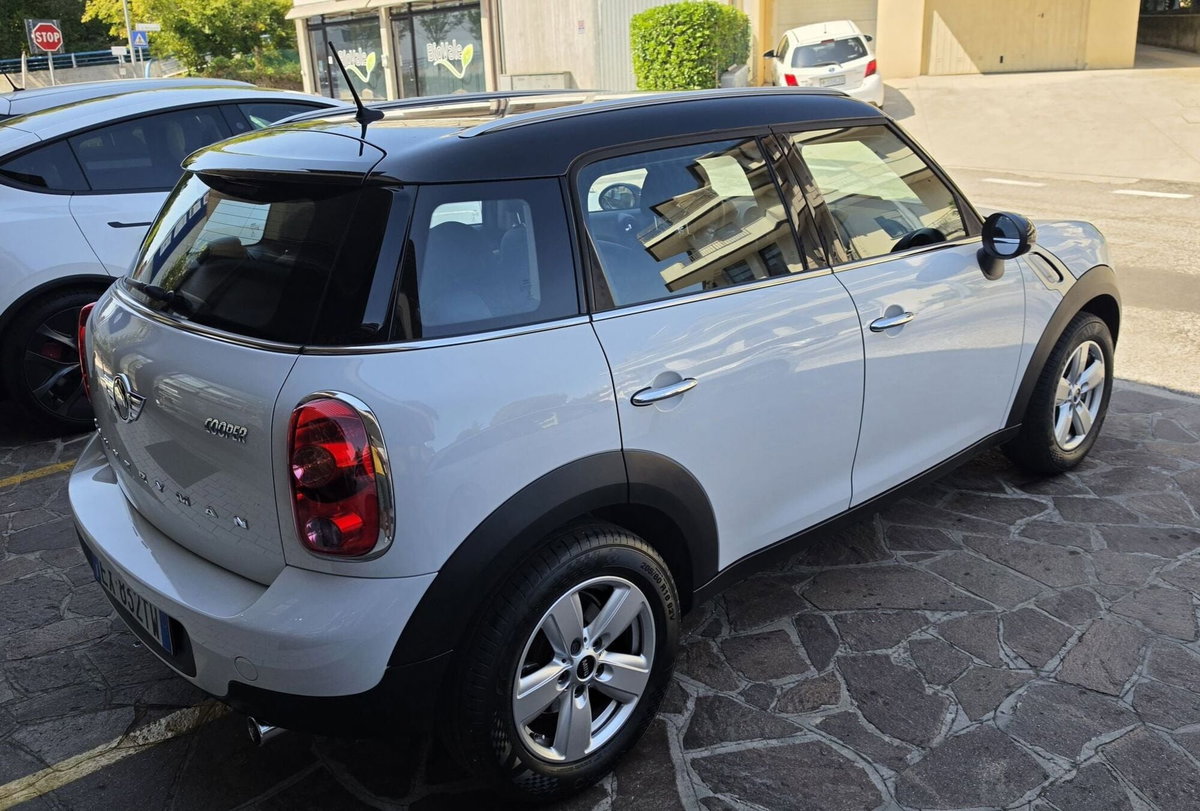MINI Mini Countryman 1.6 Cooper Countryman (4)