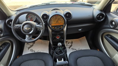 MINI Mini Countryman 1.6 Cooper Countryman (8)