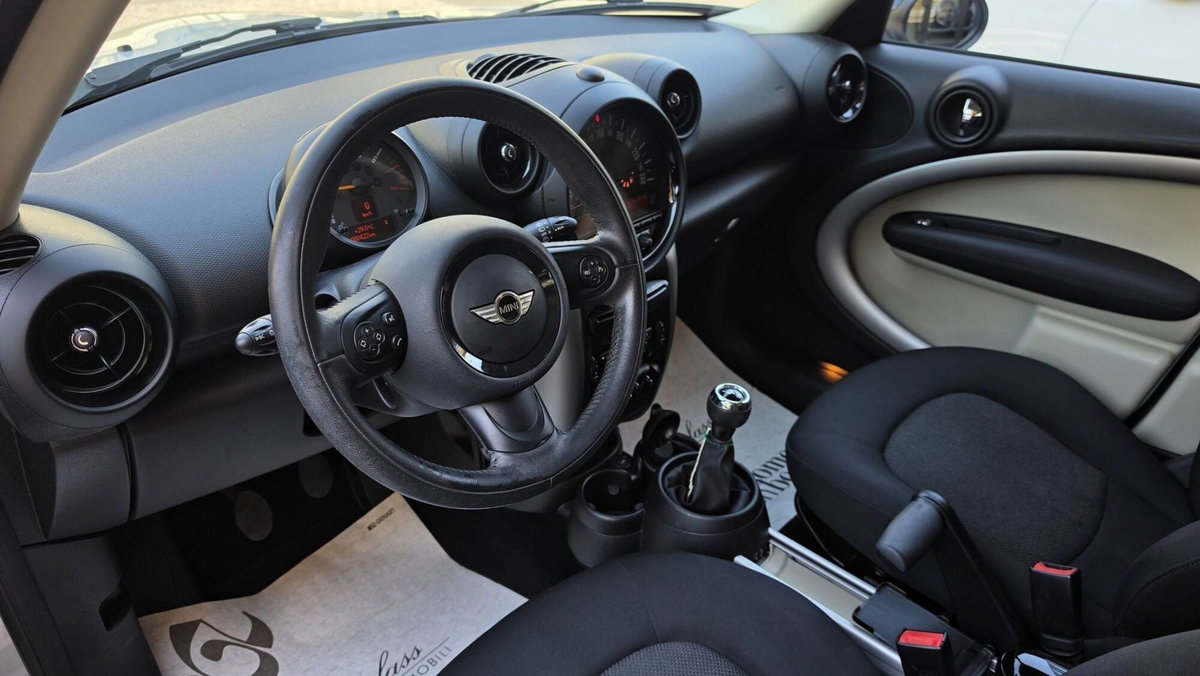 MINI Mini Countryman 1.6 Cooper Countryman (9)