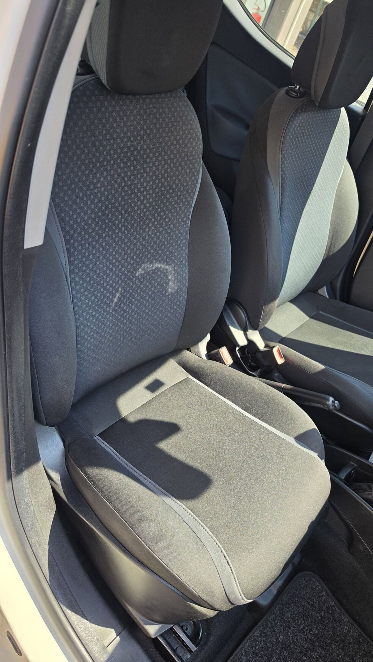 Lancia Ypsilon 1.2 69 CV 5 porte GPL Silver Plus (17)