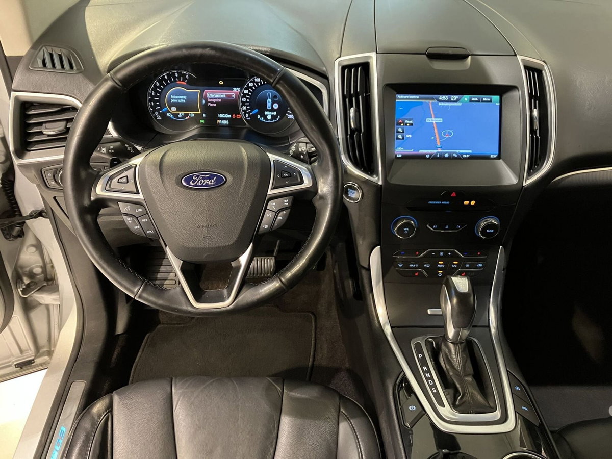 Ford Edge 2.0 TDCI 210 CV AWD Start&Stop Powershift Titanium (11)