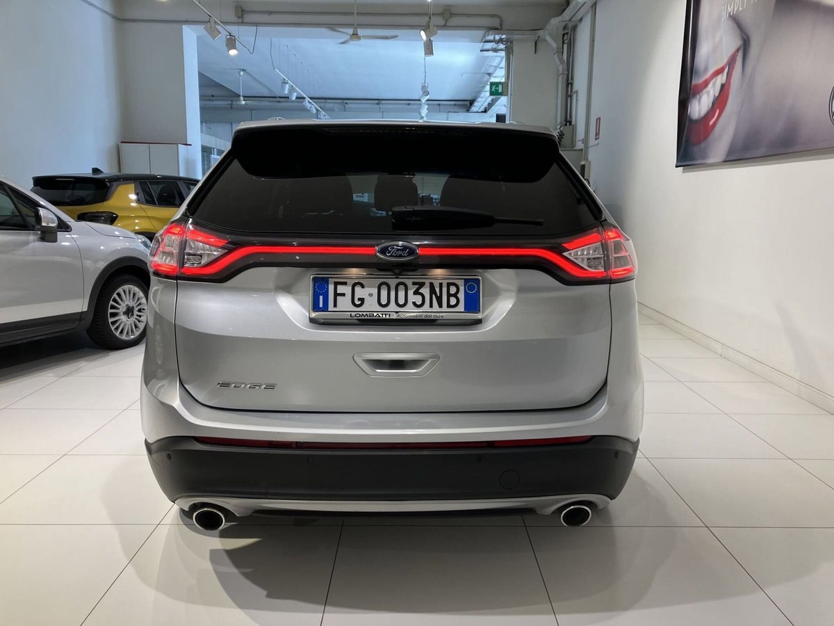 Ford Edge 2.0 TDCI 210 CV AWD Start&Stop Powershift Titanium (5)