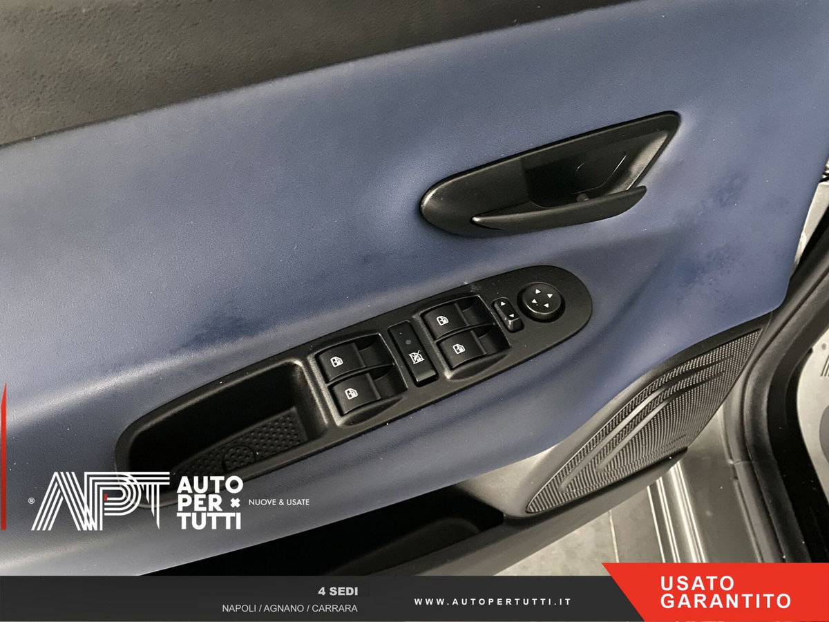 Lancia Ypsilon 1.0 FireFly 5 porte S&S Hybrid Ecochic A. Ferretti (8)