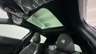 Alfa Romeo Junior 1.2 ibrida Sport Speciale 145cv edct6 (14)