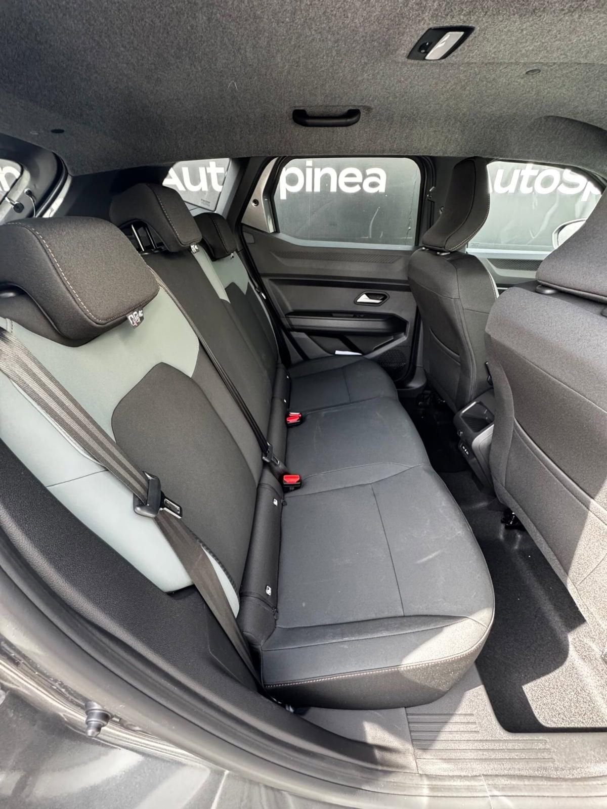 Dacia Duster 1.2 Eco-G Extreme 120cv (9)