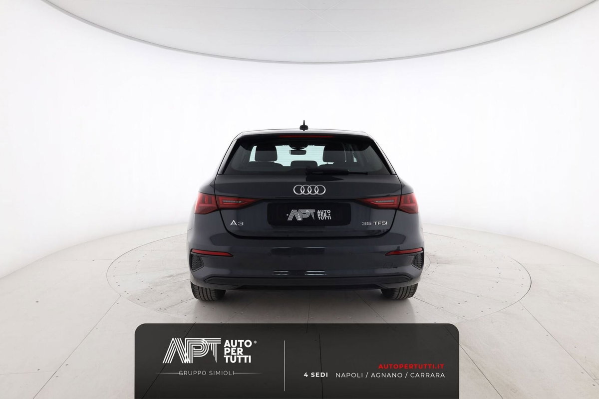 Audi A3 Sportback 35 TFSI Business (4)