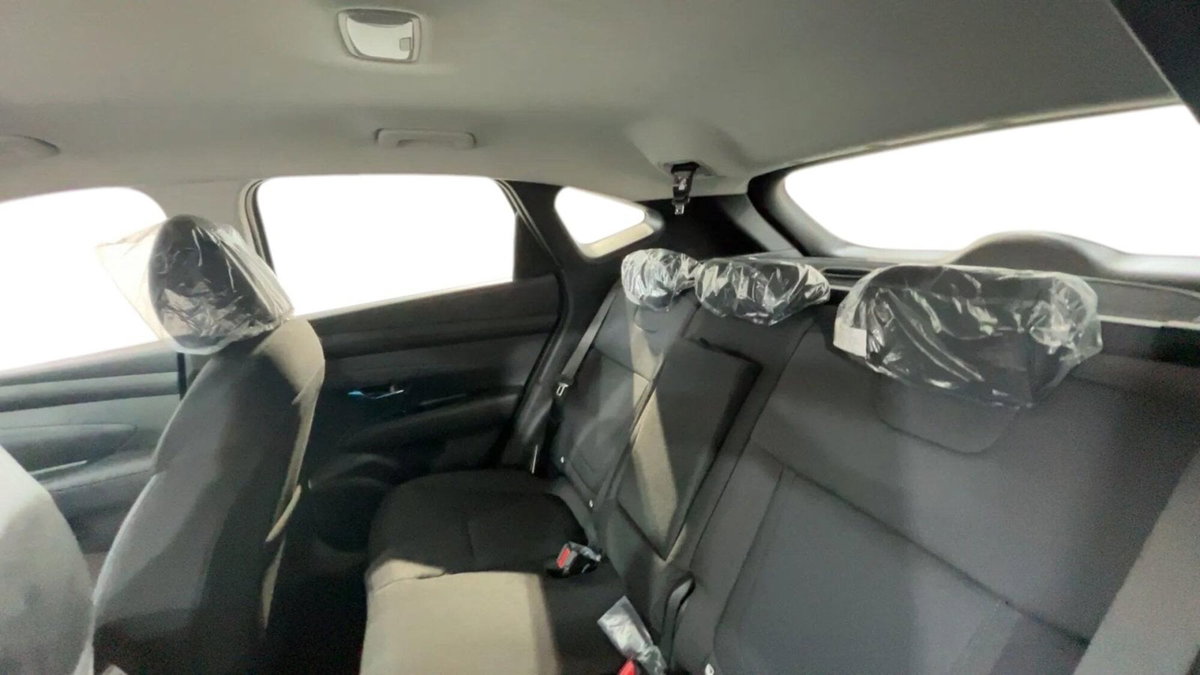 Hyundai Tucson 1.6 crdi 48V NLine 2wd dct (7)
