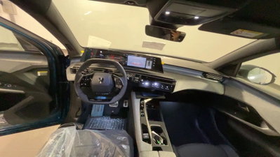 Peugeot 3008 1.2 hybrid GT Exclusive 145cv e-dcs6 (14)