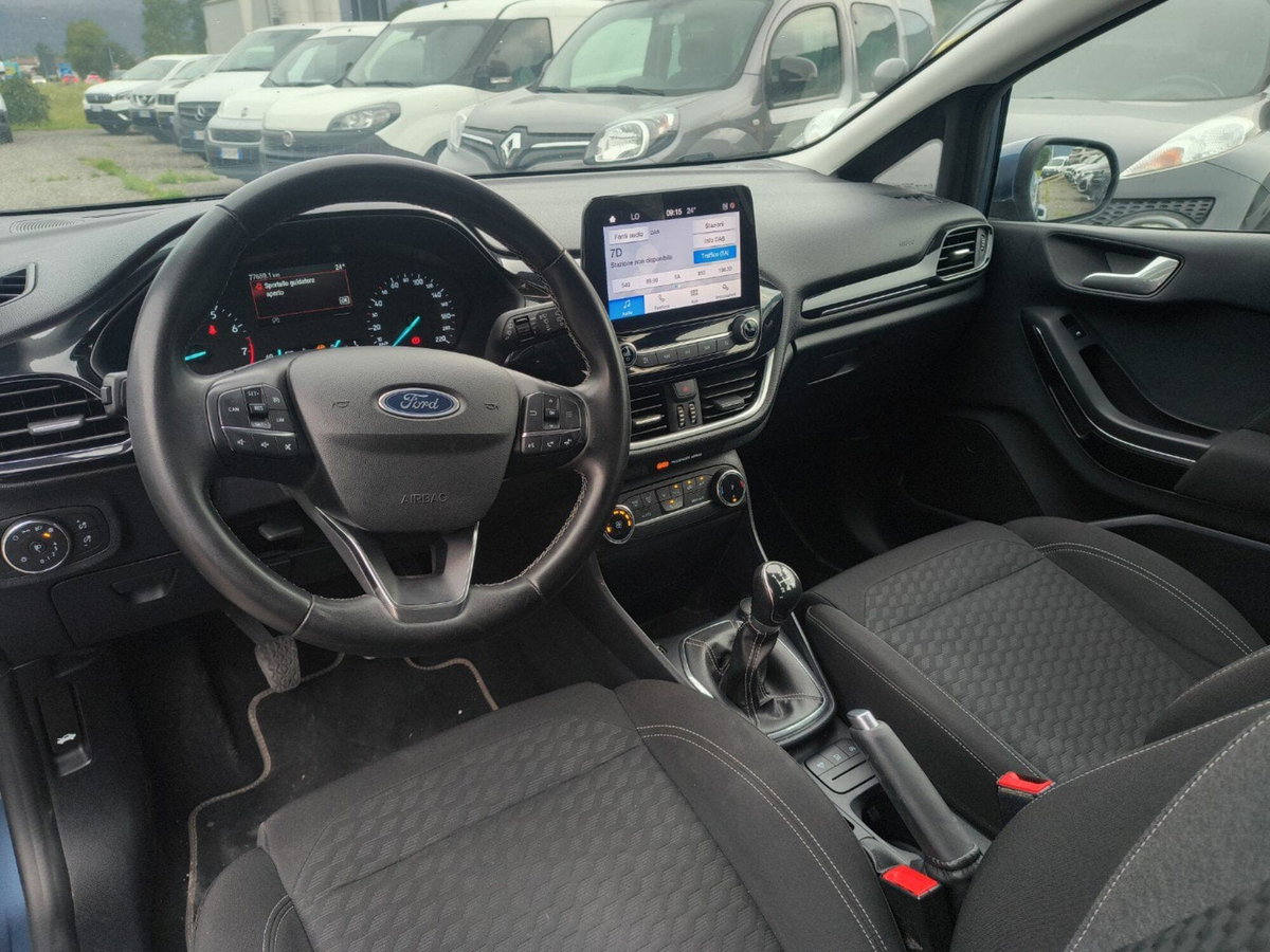 Ford Fiesta 1.1 75 CV 5 porte Titanium (11)