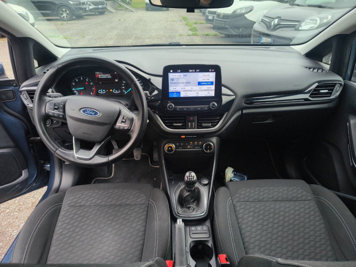 Ford Fiesta 1.1 75 CV 5 porte Titanium (12)