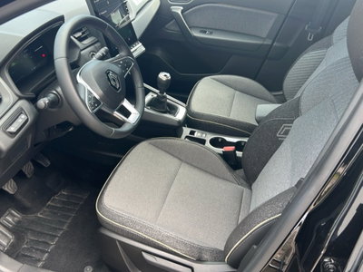 Renault Captur 1.0 tce Techno 90cv (10)