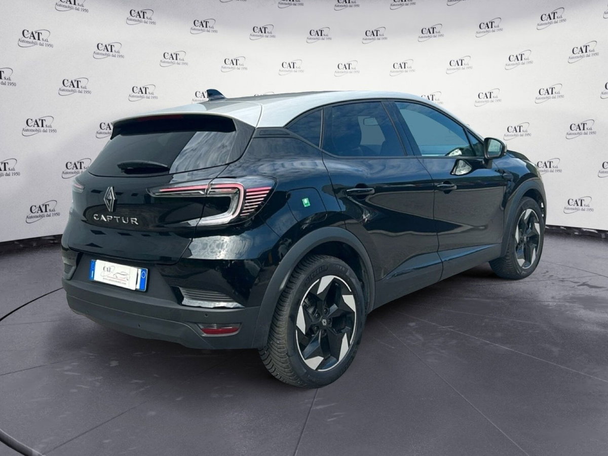 Renault Captur 1.0 tce Techno 90cv (5)