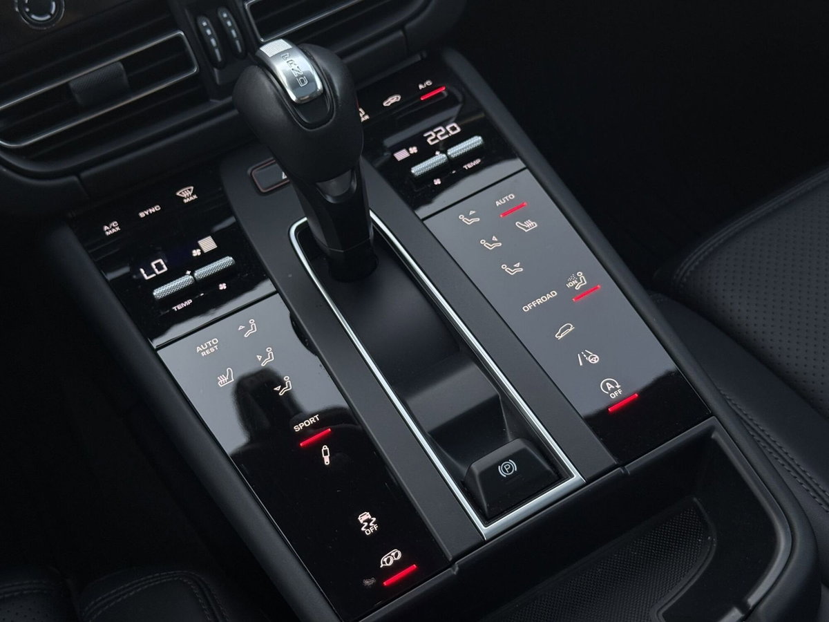 Porsche Macan 2.0 265cv pdk (18)