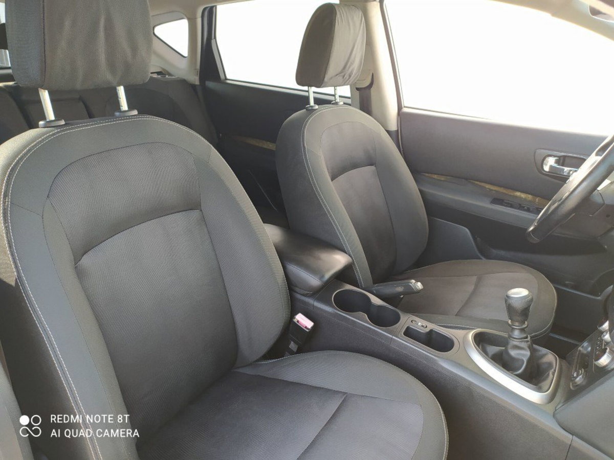 Nissan Qashqai 1.5 dCi Acenta (8)