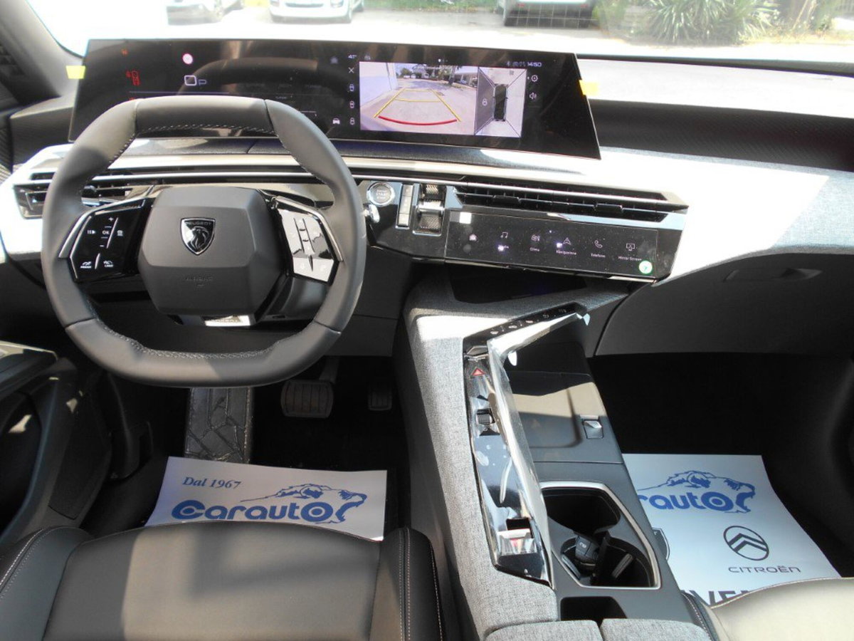 Peugeot 3008 1.2 hybrid GT Exclusive 145cv e-dcs6 (8)
