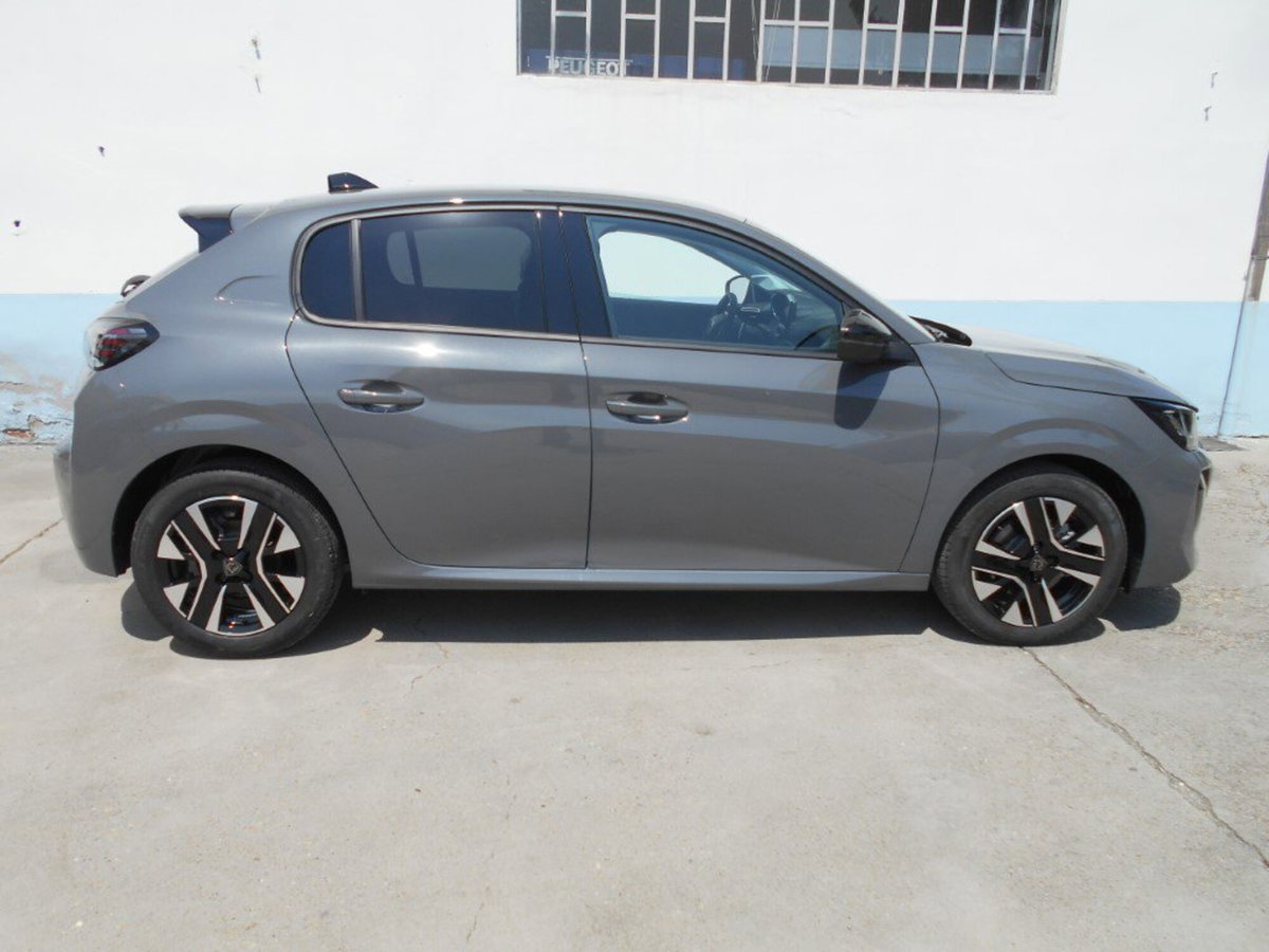 Peugeot 208 motore elettrico 136 CV 5 porte Allure Pack (3)