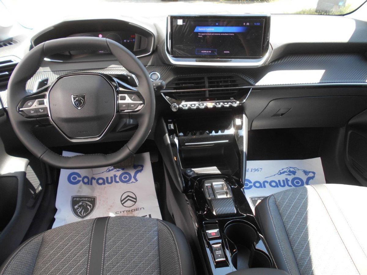 Peugeot 208 motore elettrico 136 CV 5 porte Allure Pack (4)