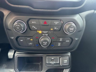 Jeep Renegade 1.6 Mjt 130 CV Limited (11)