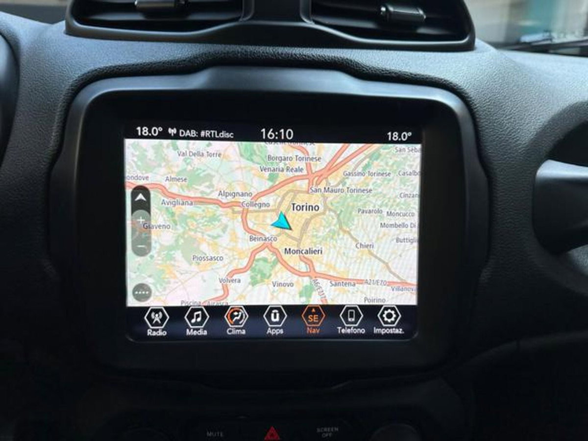 Jeep Renegade 1.6 Mjt 130 CV Limited (9)