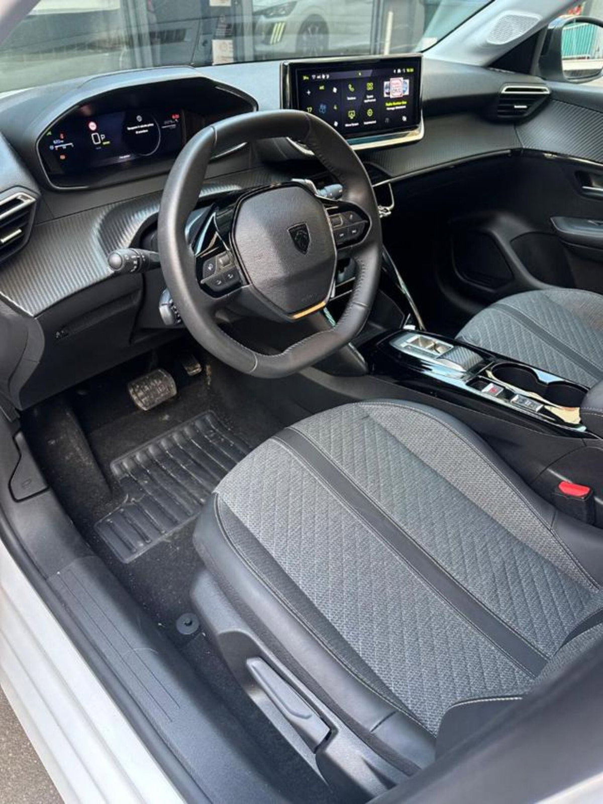 Peugeot 208 1.2 hybrid Active 100cv e-dcs 6 (7)