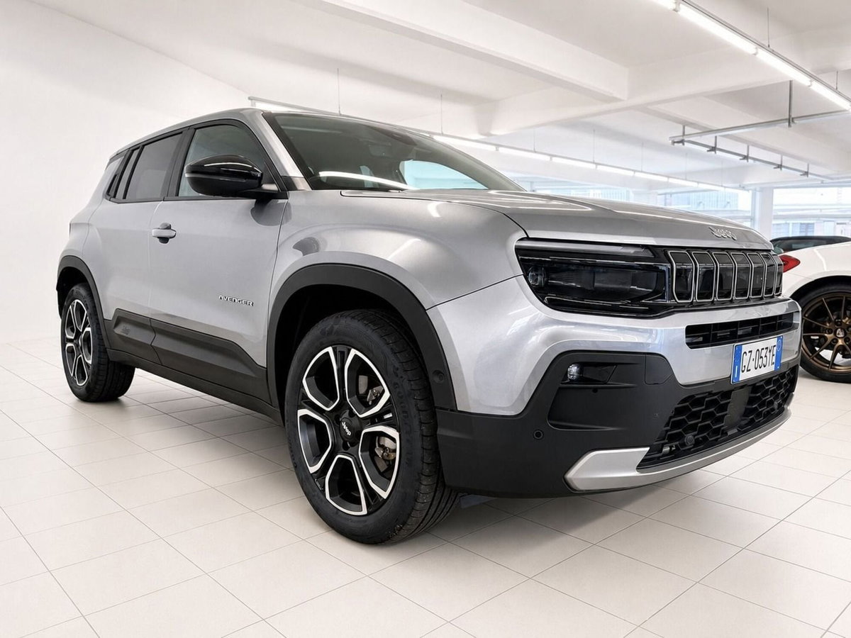 Jeep Avenger full-electric Summit fwd 156cv auto (3)