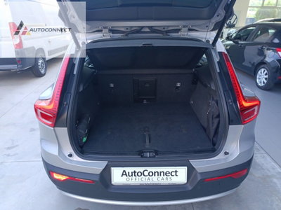 Volvo XC40 B4 AWD automatico Core (14)