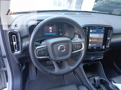 Volvo XC40 B4 AWD automatico Core (2)