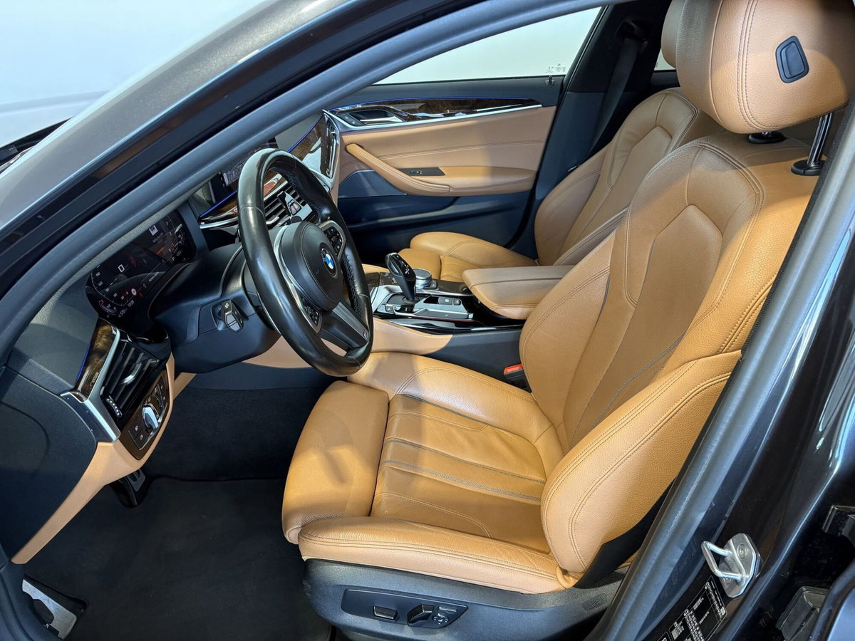 BMW Serie 5 Touring 530d xDrive  Msport (12)