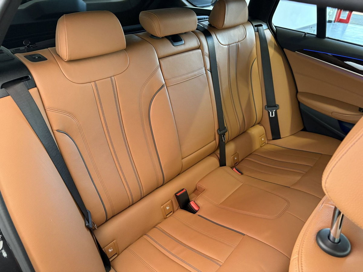 BMW Serie 5 Touring 530d xDrive  Msport (14)