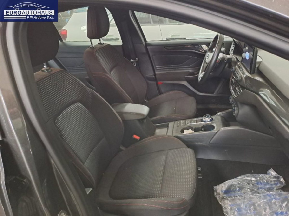 Ford Focus 1.5 EcoBlue 120 CV automatico 5p. ST-Line Co-Pilot (2)