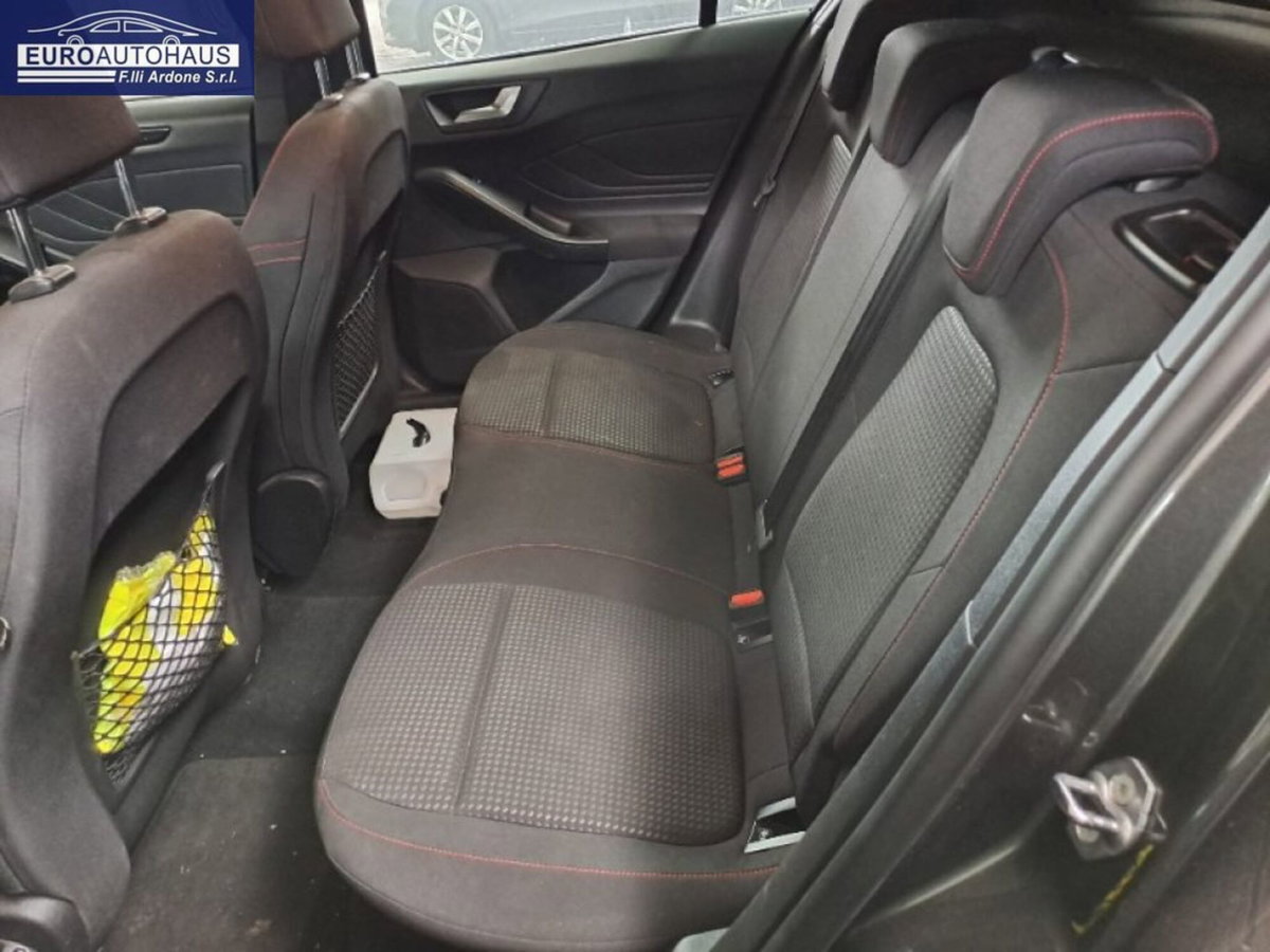 Ford Focus 1.5 EcoBlue 120 CV automatico 5p. ST-Line Co-Pilot (3)