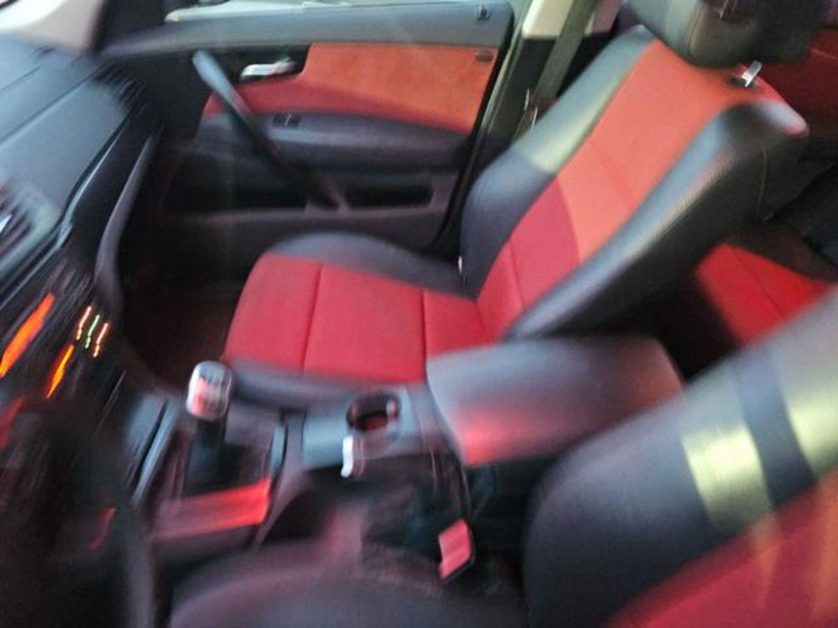 BMW X3 xDrive18d Futura (10)