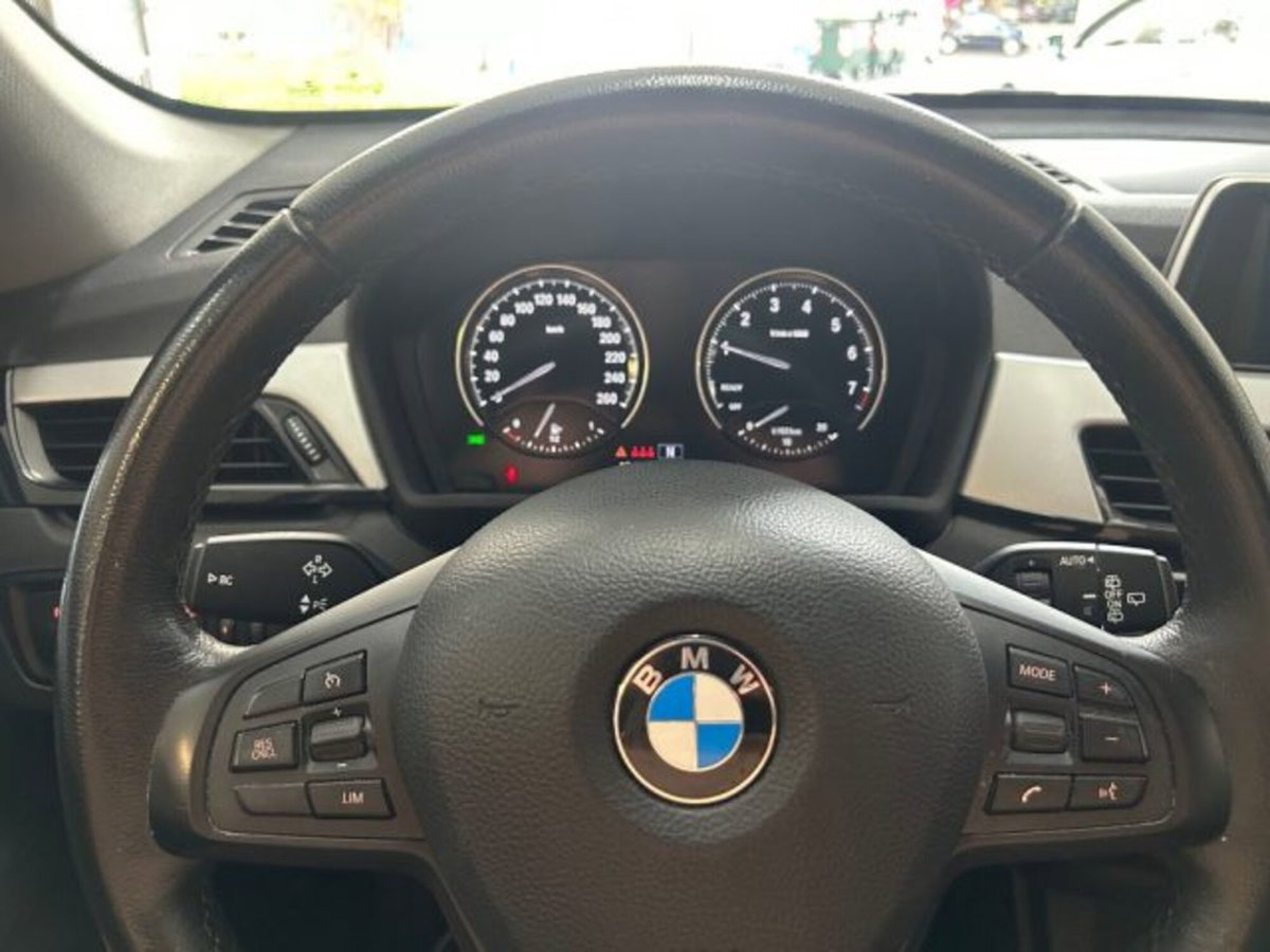 BMW X1 sDrive18i Advantage (13)