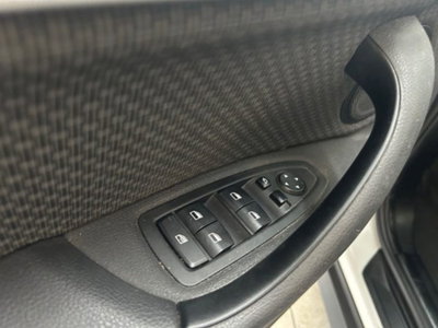 BMW X1 sDrive18i Advantage (15)