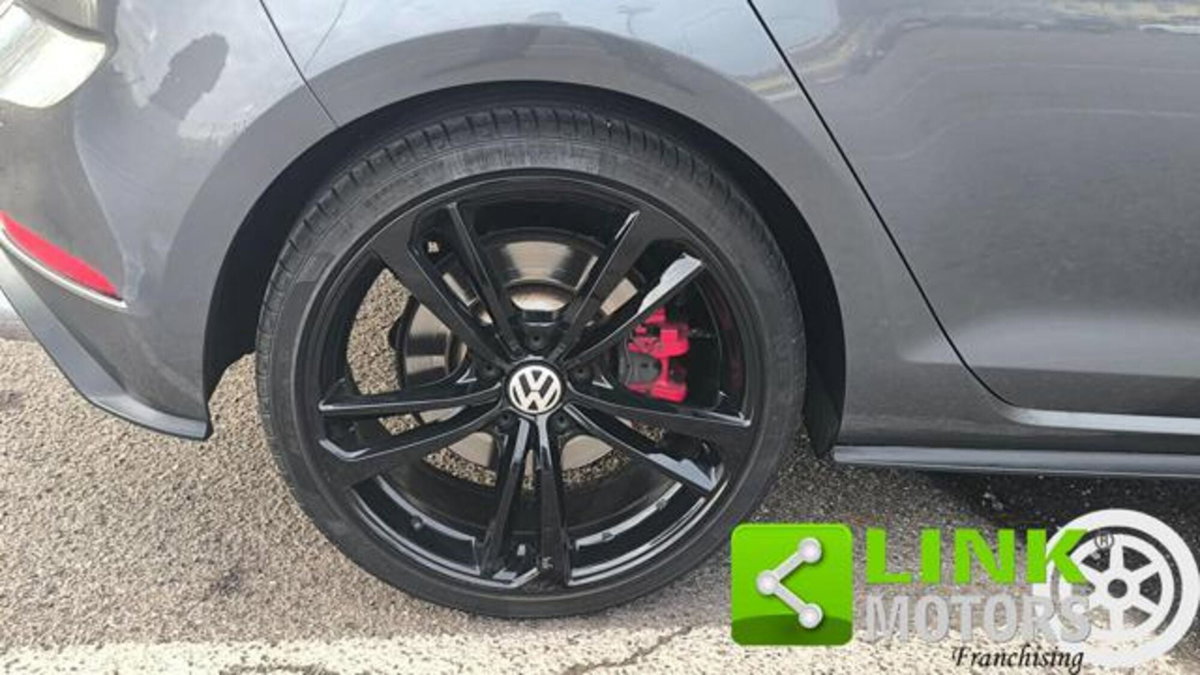 Volkswagen Golf GTI Performance 2.0 245 CV TSI DSG 5p. BMT (18)