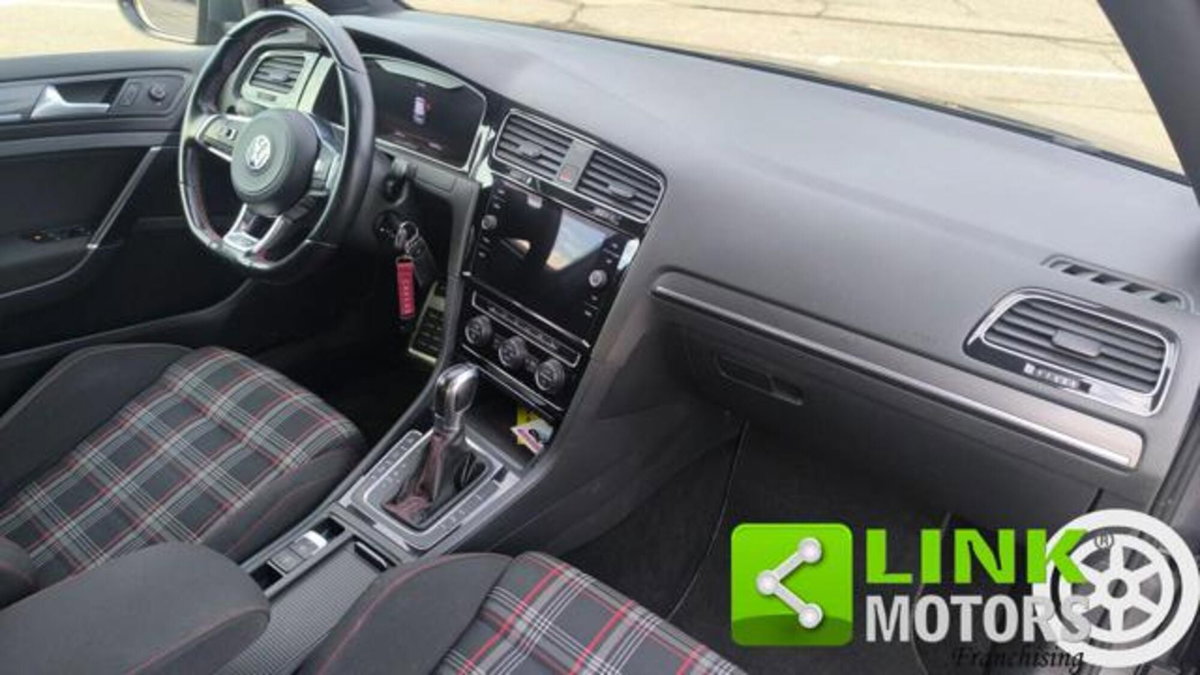 Volkswagen Golf GTI Performance 2.0 245 CV TSI DSG 5p. BMT (7)