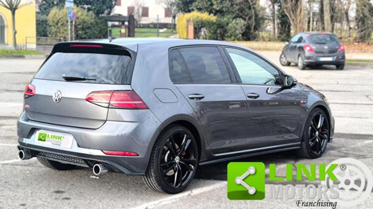 Volkswagen Golf GTI Performance 2.0 245 CV TSI DSG 5p. BMT (8)