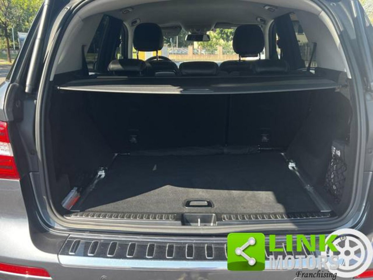 Mercedes-Benz Classe ML 350 BlueTEC 4Matic Premium (11)