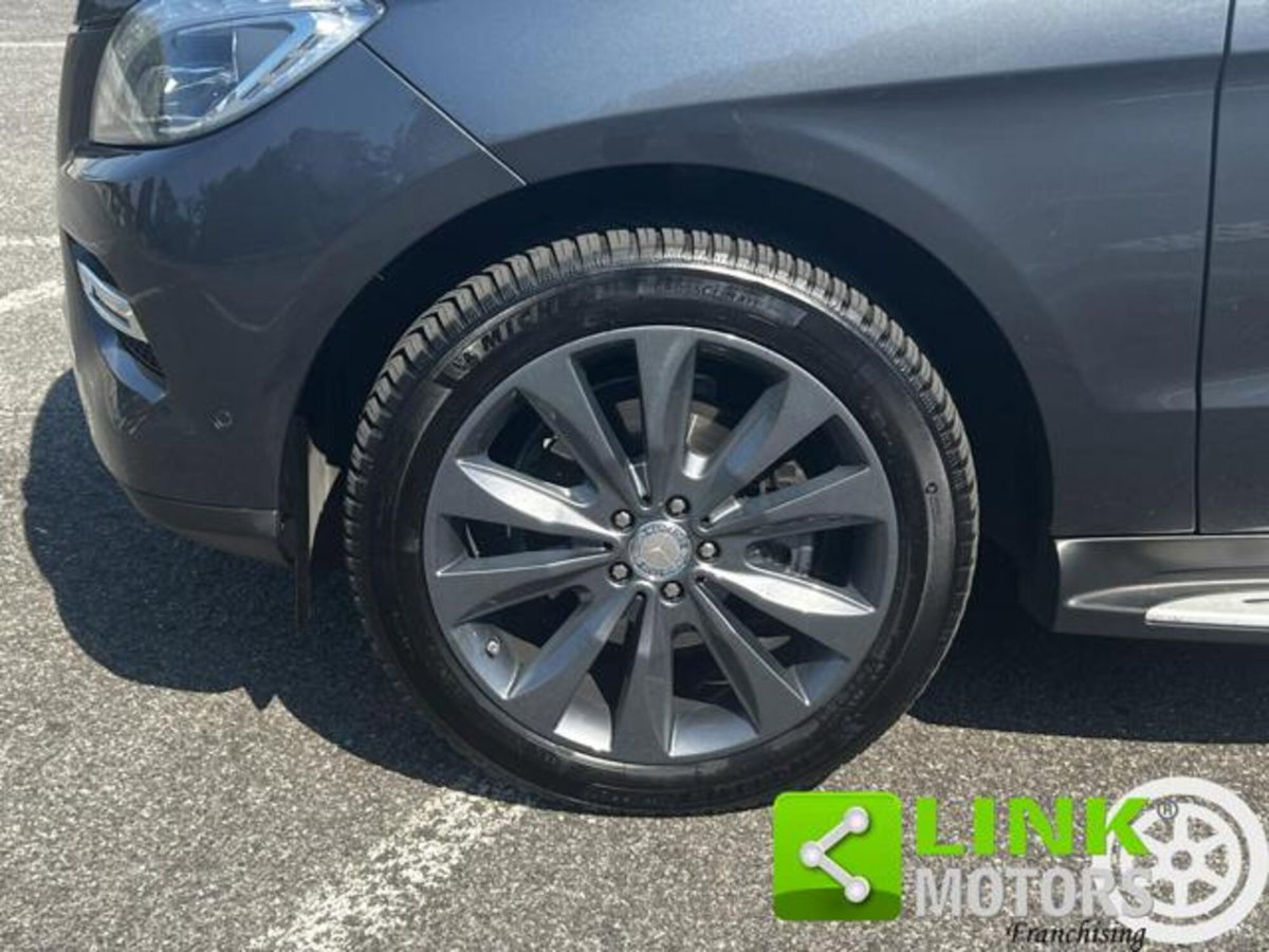 Mercedes-Benz Classe ML 350 BlueTEC 4Matic Premium (9)