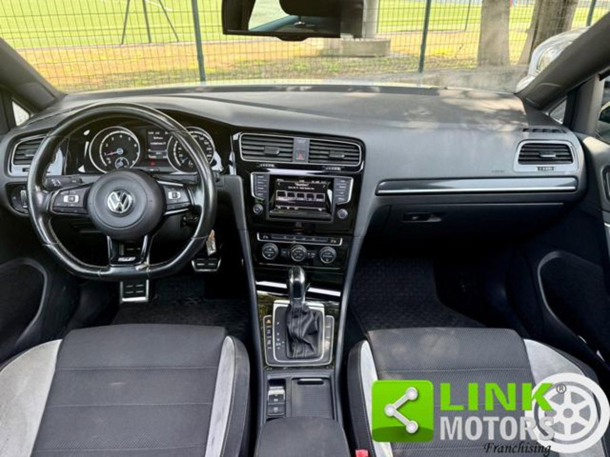 Volkswagen Golf R 2.0 TSI DSG 4MOTION 5p. BMT (4)