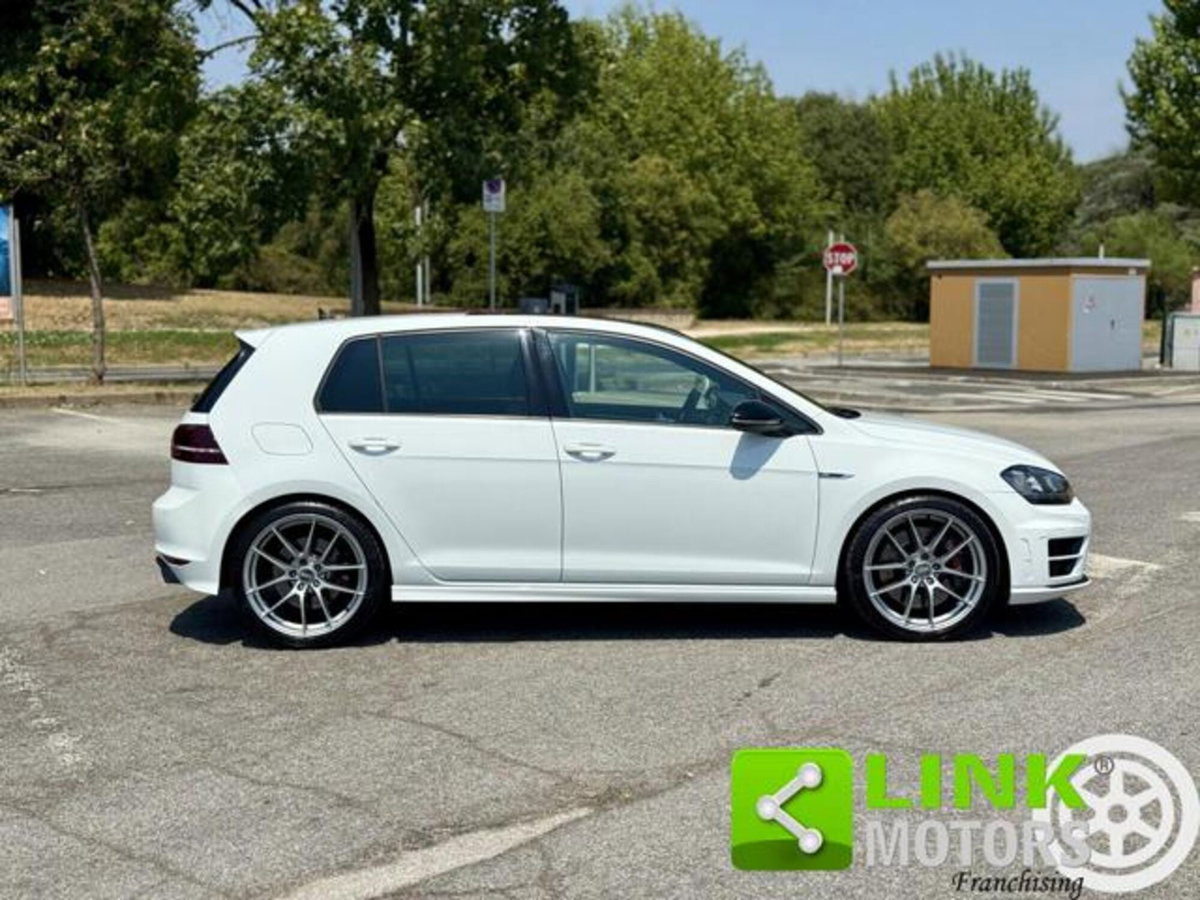 Volkswagen Golf R 2.0 TSI DSG 4MOTION 5p. BMT (5)