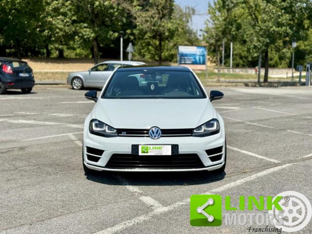 Volkswagen Golf R 2.0 TSI DSG 4MOTION 5p. BMT (9)