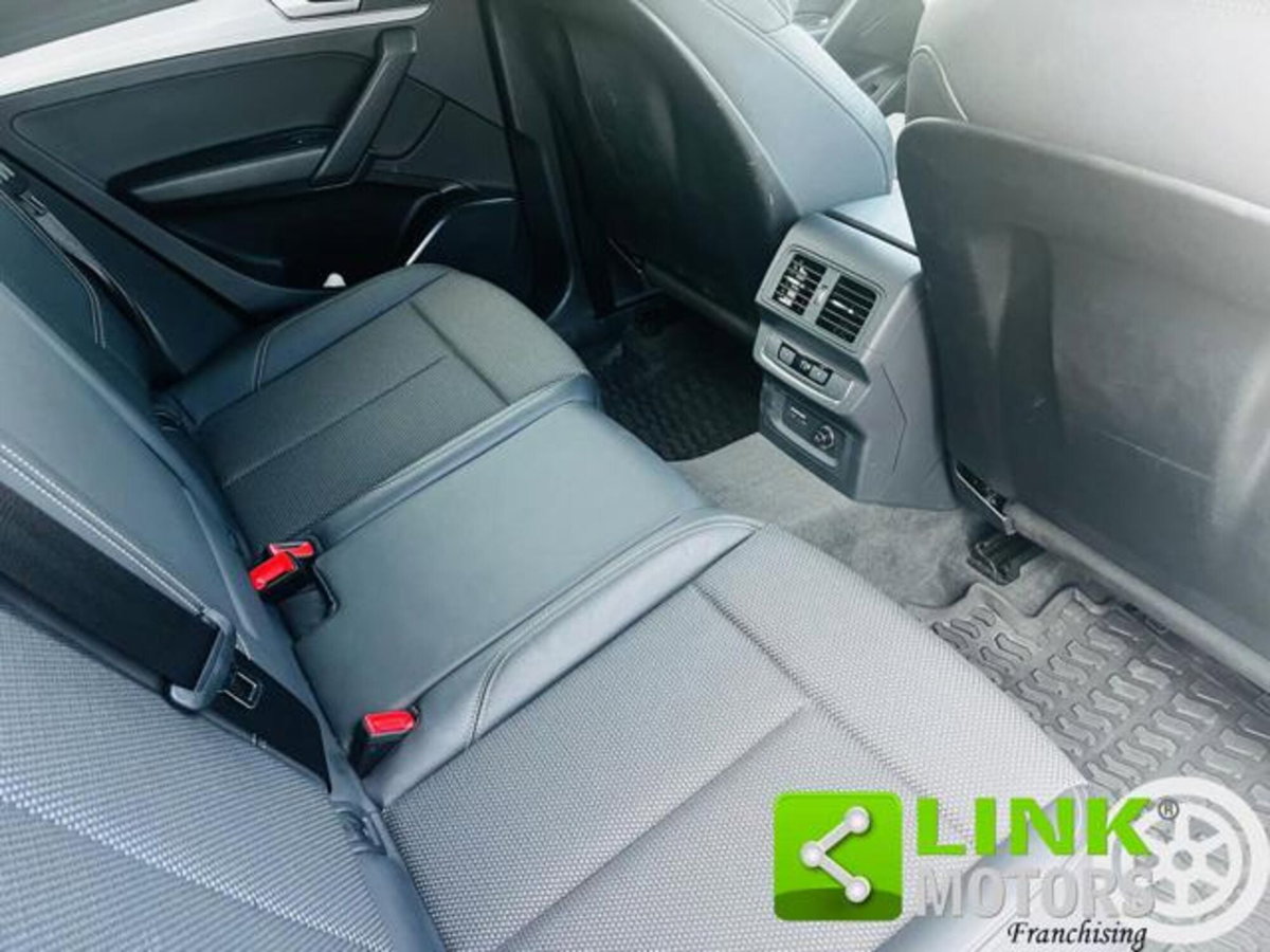 Audi Q5 40 2.0 tdi mhev 12V S line quattro s-tronic (10)