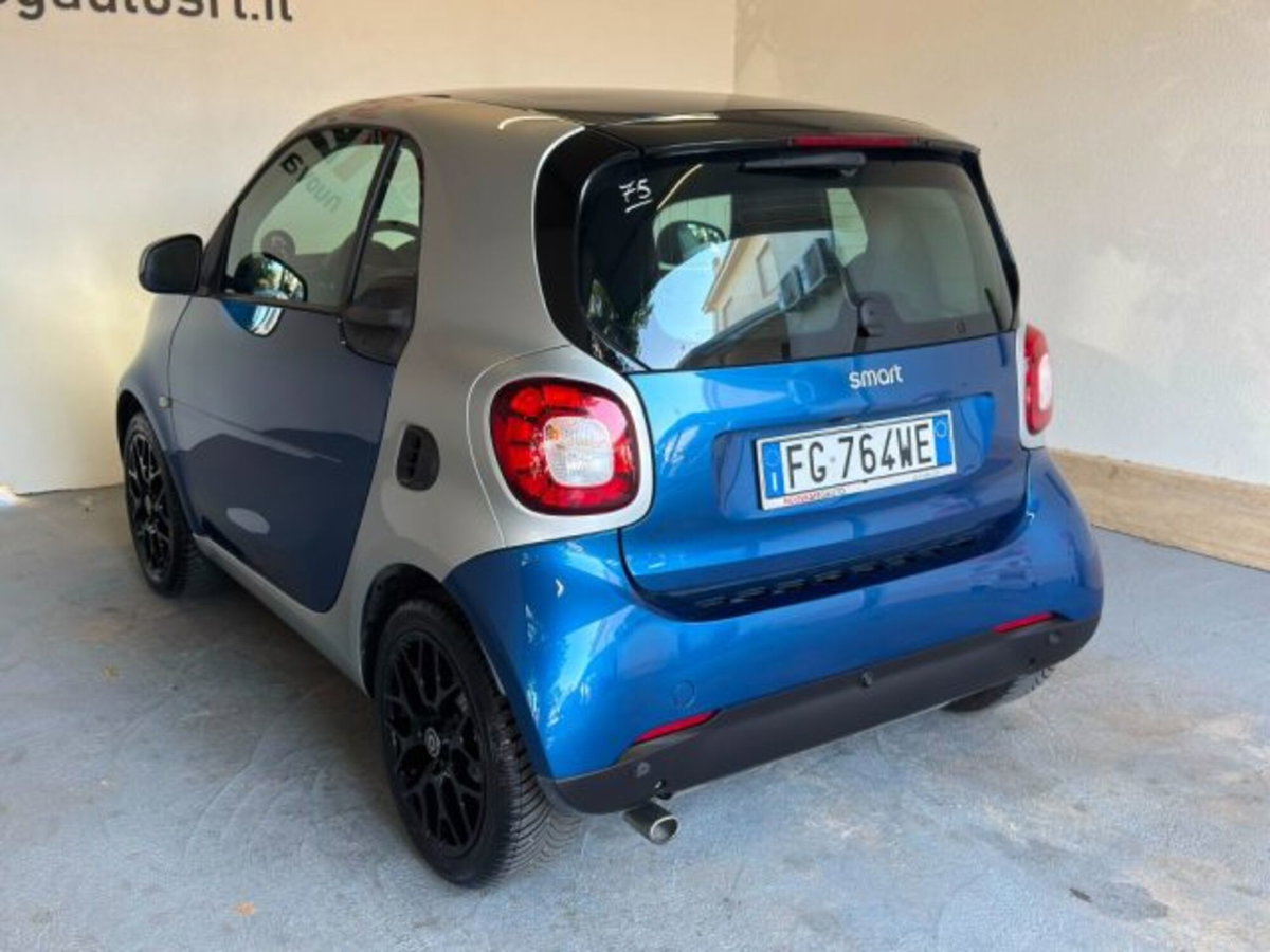 smart Fortwo 90 0.9 Turbo Urban (17)